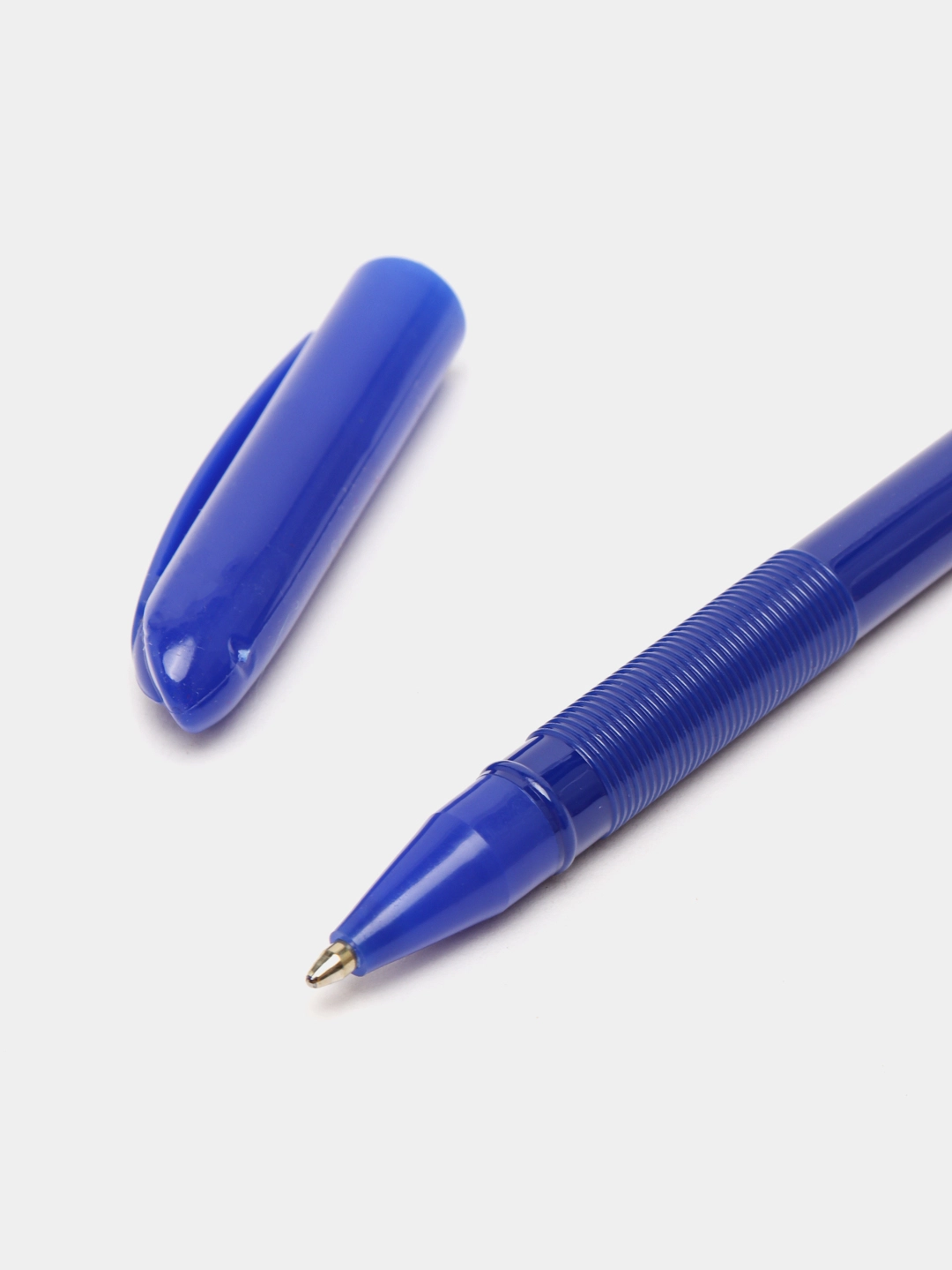 Ko‘k sharikli ruchka  Focus Eco Luxor arzon