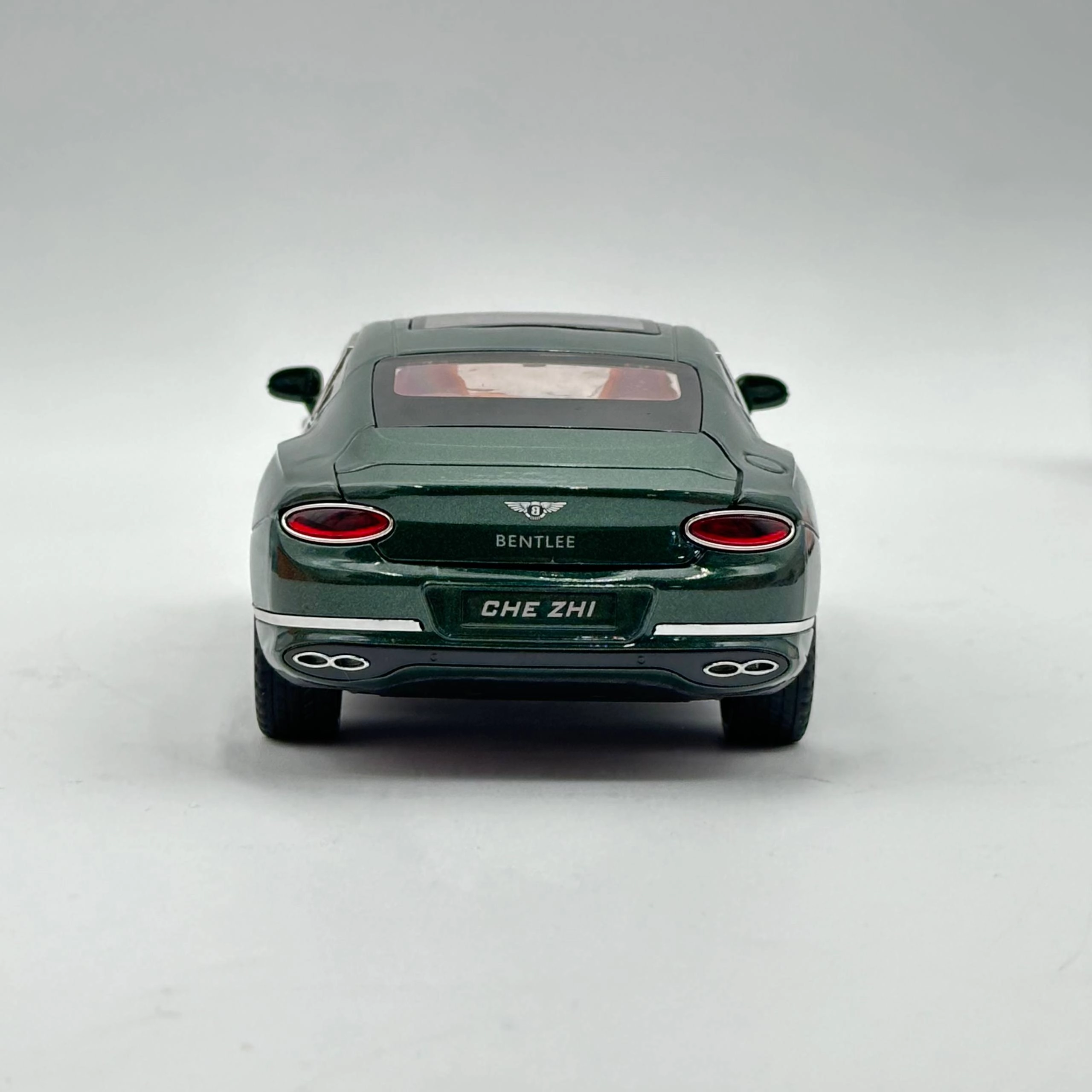 Bentley GT o'yinchoq mashina modeli O'zbekistonda