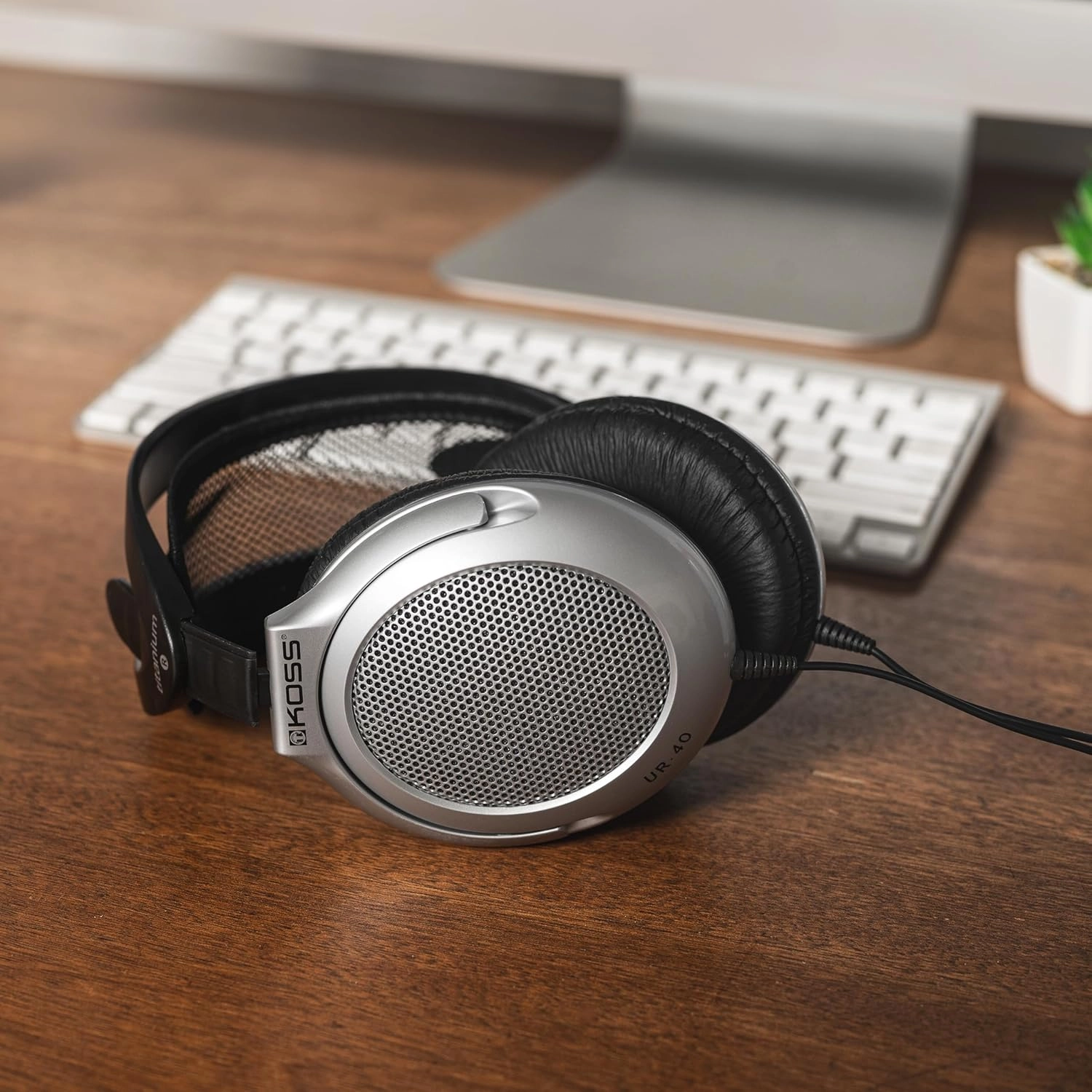 Koss UR40 SB V2 RW quloqchini , Silver narxi