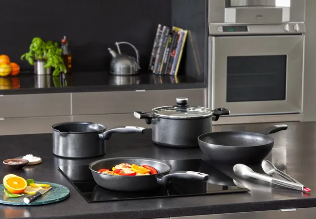 Tefal Unlimited tovasi 30 sm G2550772 narxi