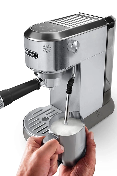 Кофеварка рожковая Delonghi EC890.M цена