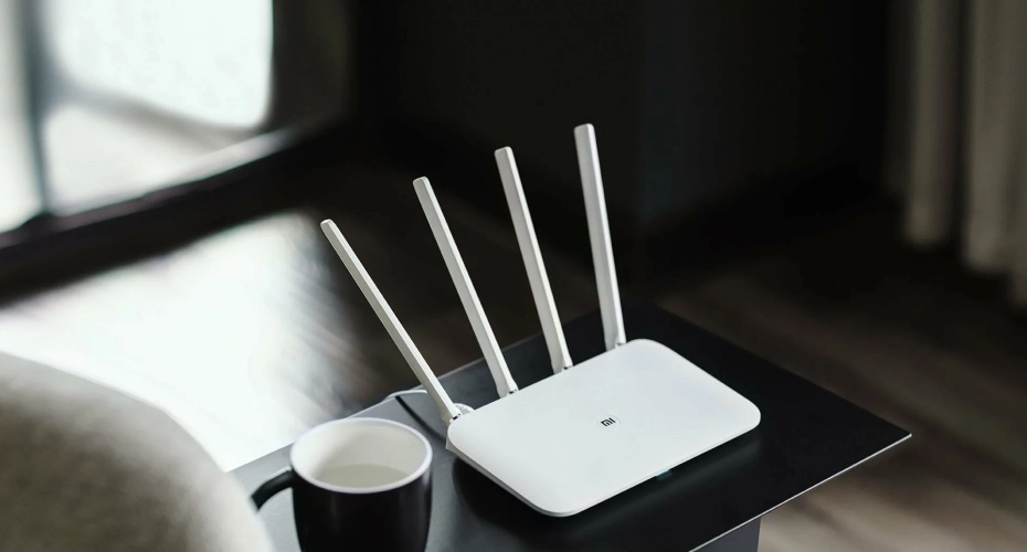 Xiaomi Mi Router 4C Wi-Fi routeri onlayn