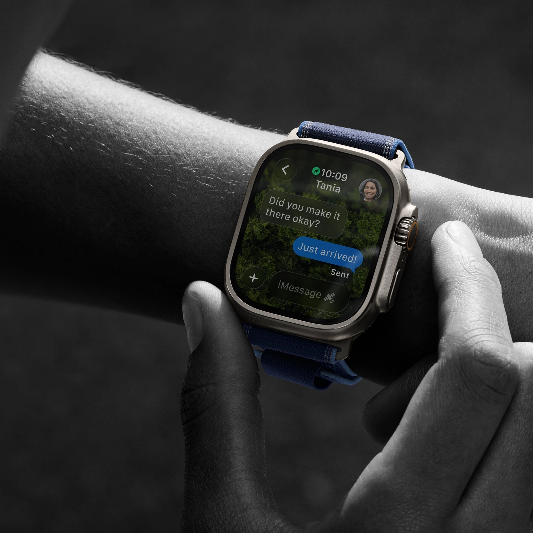 Apple Watch Ultra 3 49 mm Natural Titanium smart-soati tez yetkazib berish