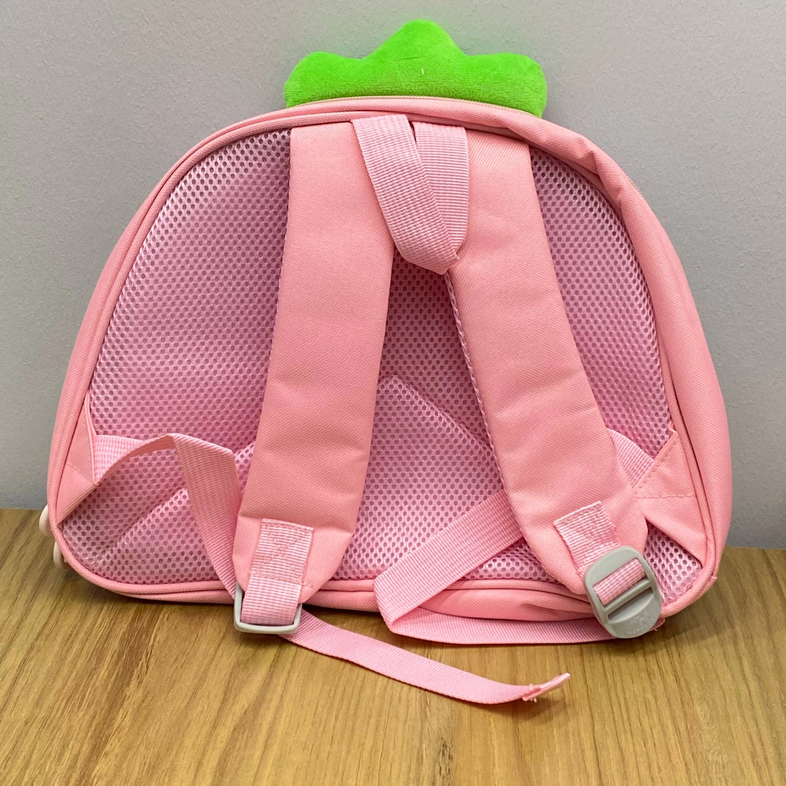 Bolalar ryukzaki  “Pushti mashinacha” arzon