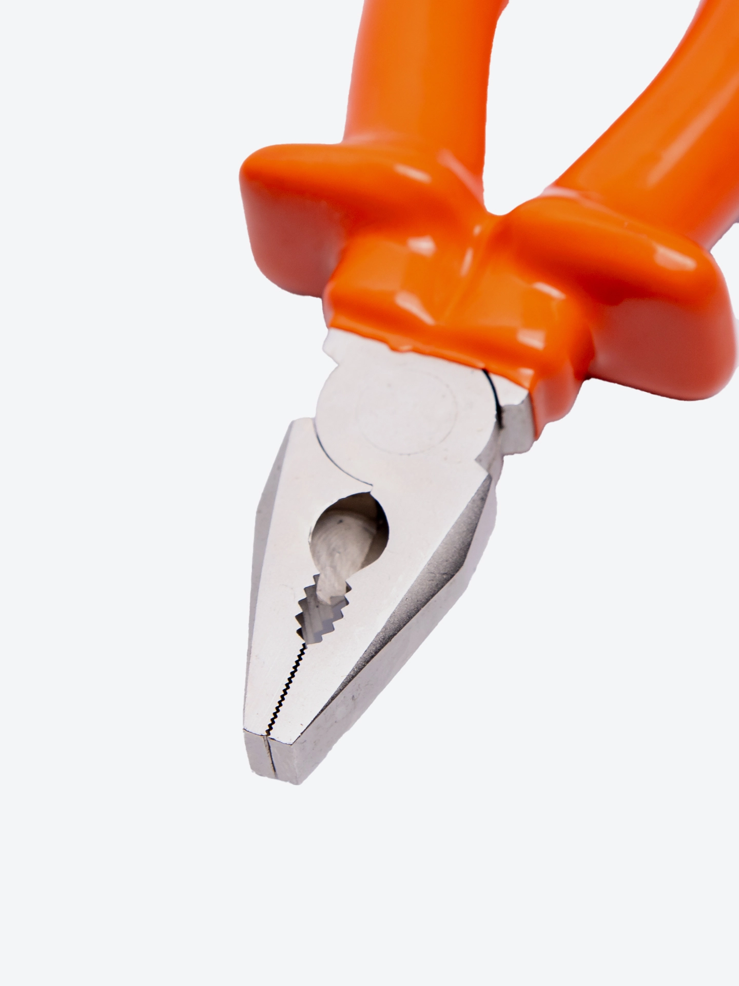 AFIXS Roma-27 dielektrik omburi O'zbekistonda