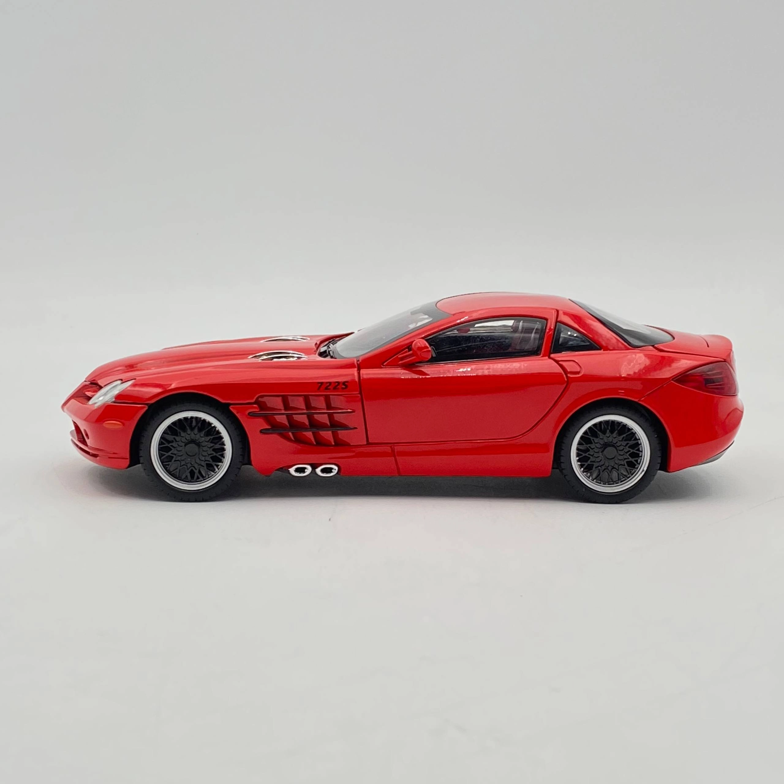 O'yinchoq mashina modeli - Mercedes-Benz SLR McLaren 722S arzon