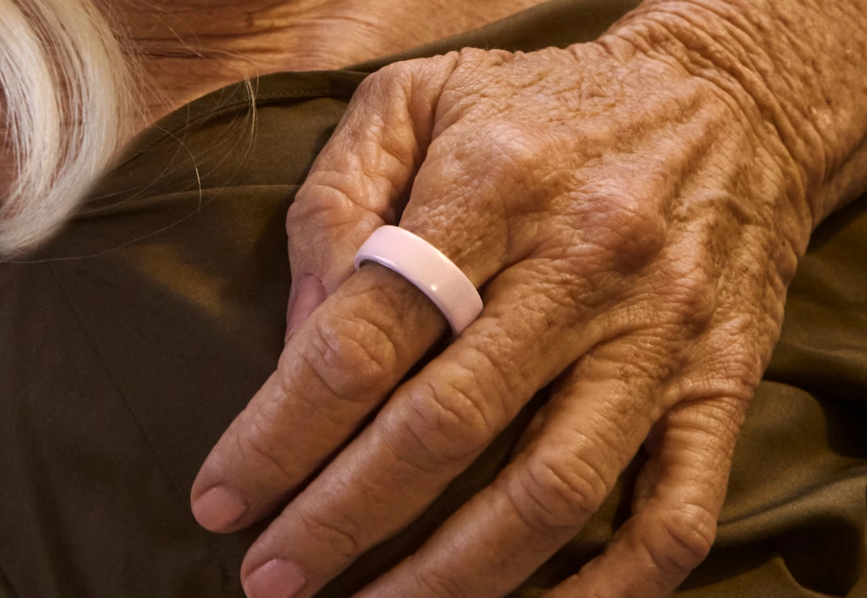 Смарт-кольцо Oura Ring 4 Ceramic, 8 размер, Pink онлайн