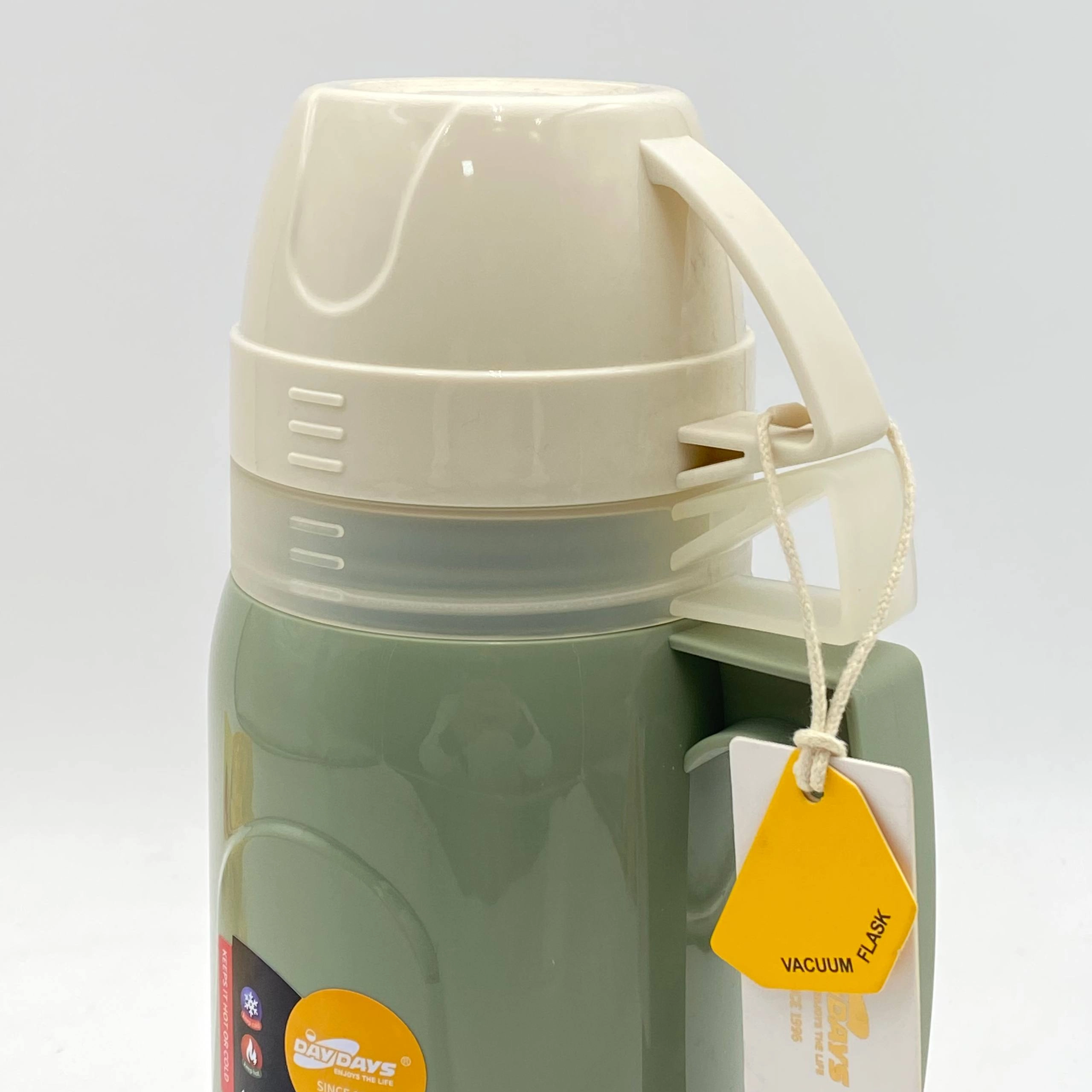 DayDays termosi, 1000 ml (shisha kolbali plastik korpus) arzon