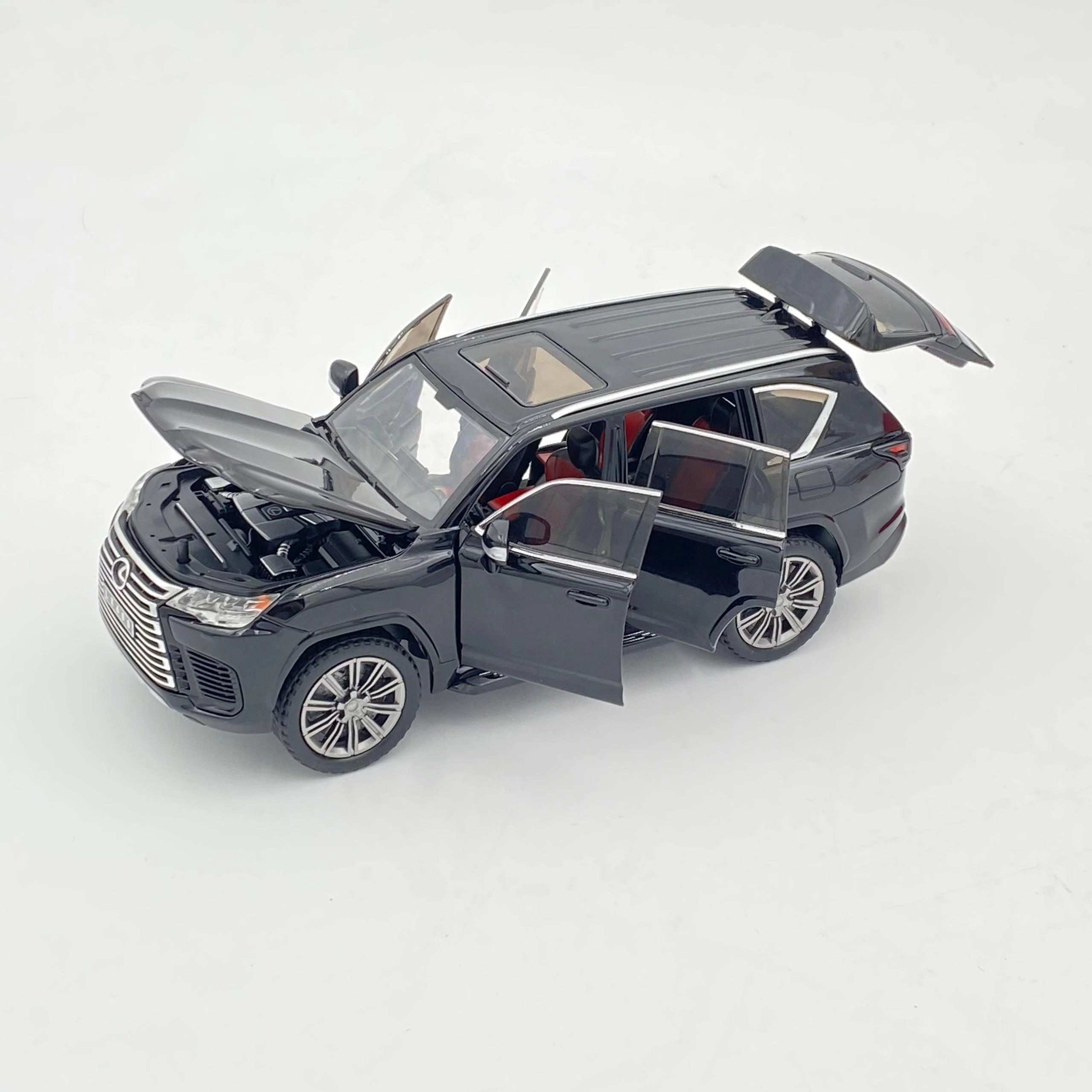 Игрушечная машина модель - Lexus LX600 в Узбекистане