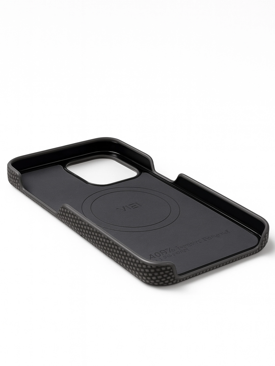 iPhone 15 Pro Max uchun VIEI Classic MagSafe Carbon g‘ilofi O'zbekistonda