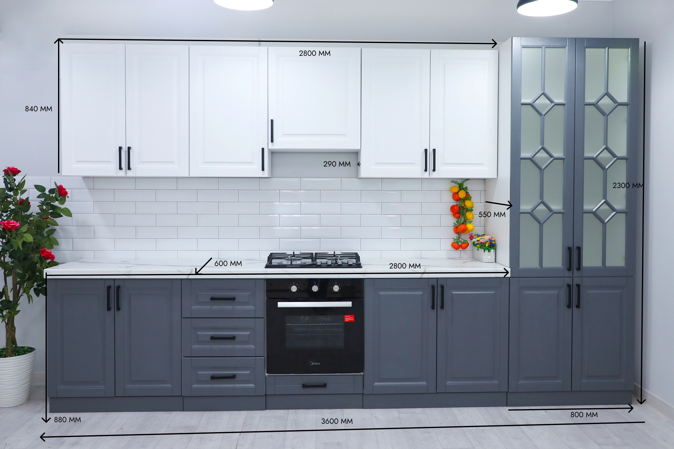 Tiffani oshxona to‘plami, grafit O'zbekistonda