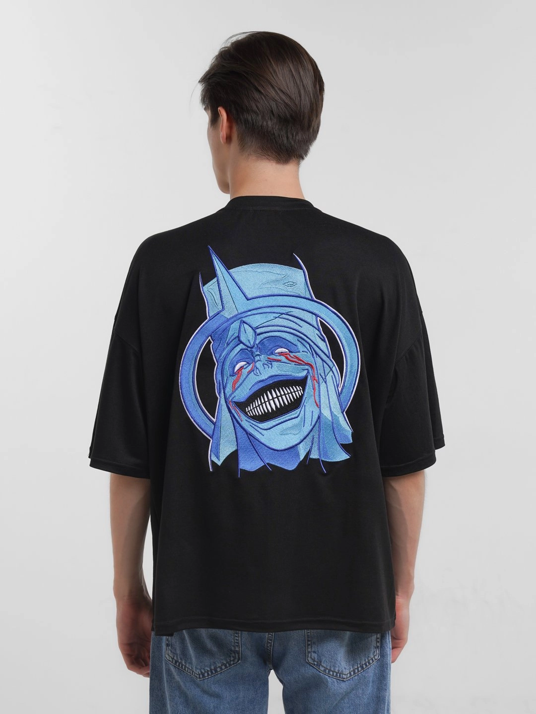 Solo leveling printli futbolka, ajralib turishdan qo'rqmaydiganlar uchun XL sotib olish