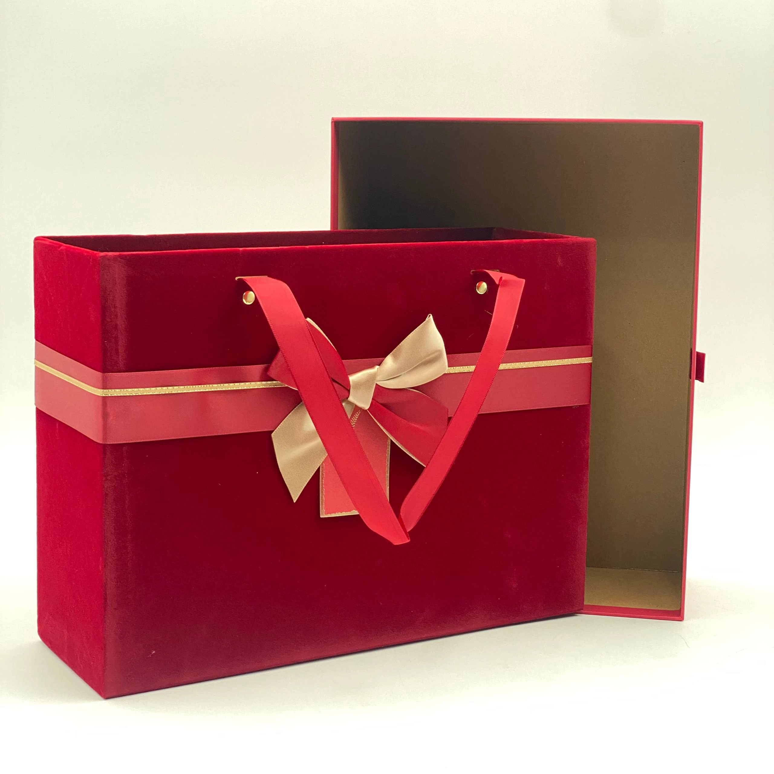 Sovg'a uchun quti qizil 9335-13D, kichik (24 × 16 × 6 sm) sotib olish