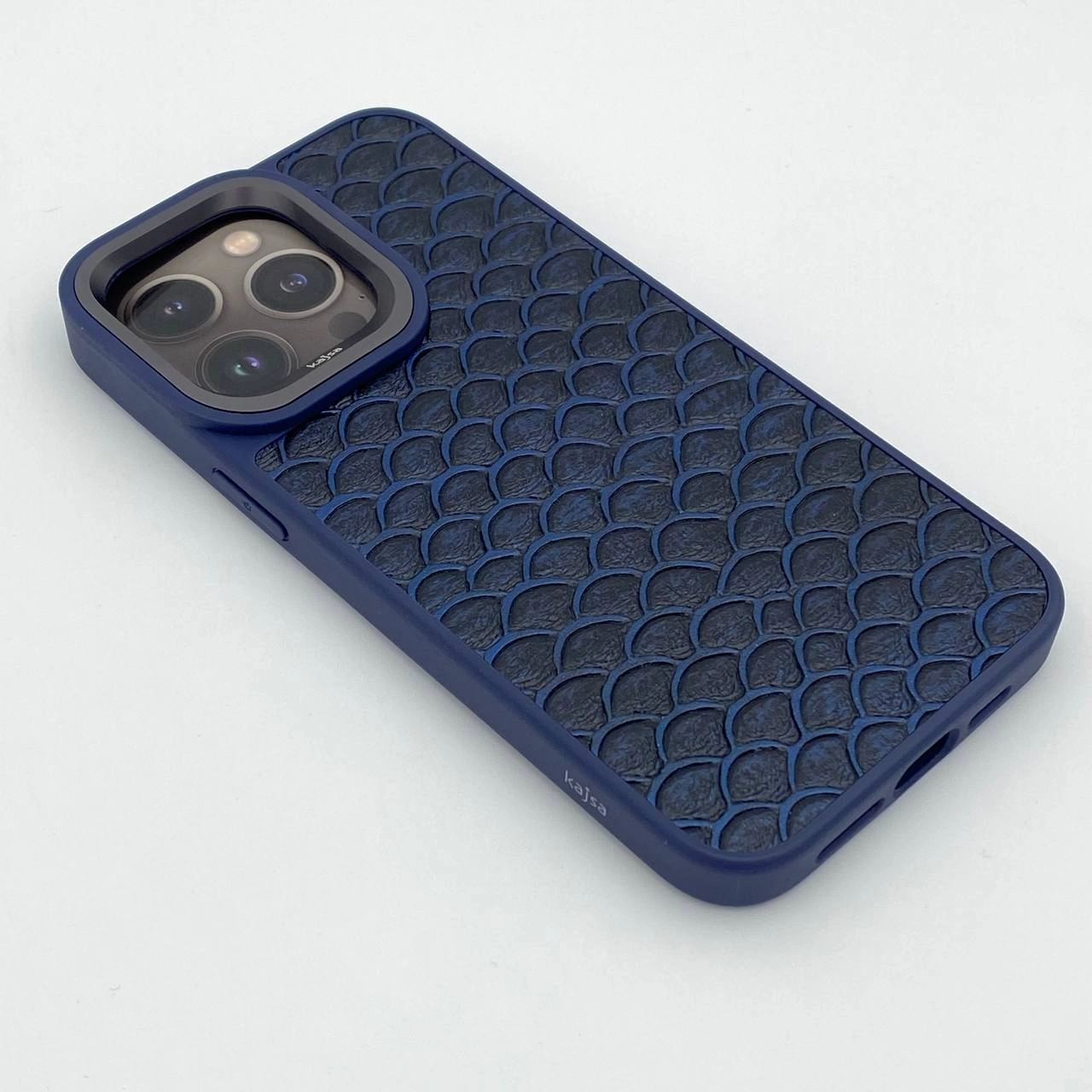 Чехол Kajsa Glamorous Collection Mermaid для iPhone 15 Pro Max синий недорого