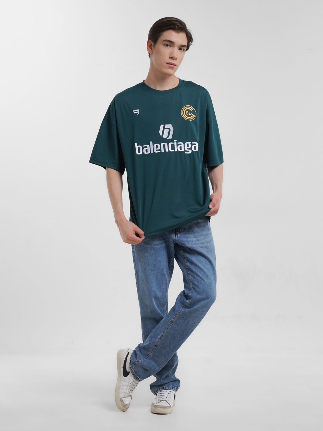 Футболка Balenciaga для тех, кто ценит уникальность XXL рассрочка