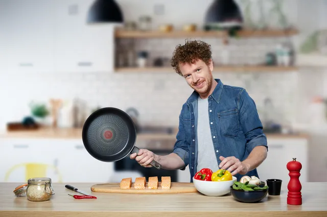 Tefal Unlimited tovasi 30 sm G2550772 yetkazib berish