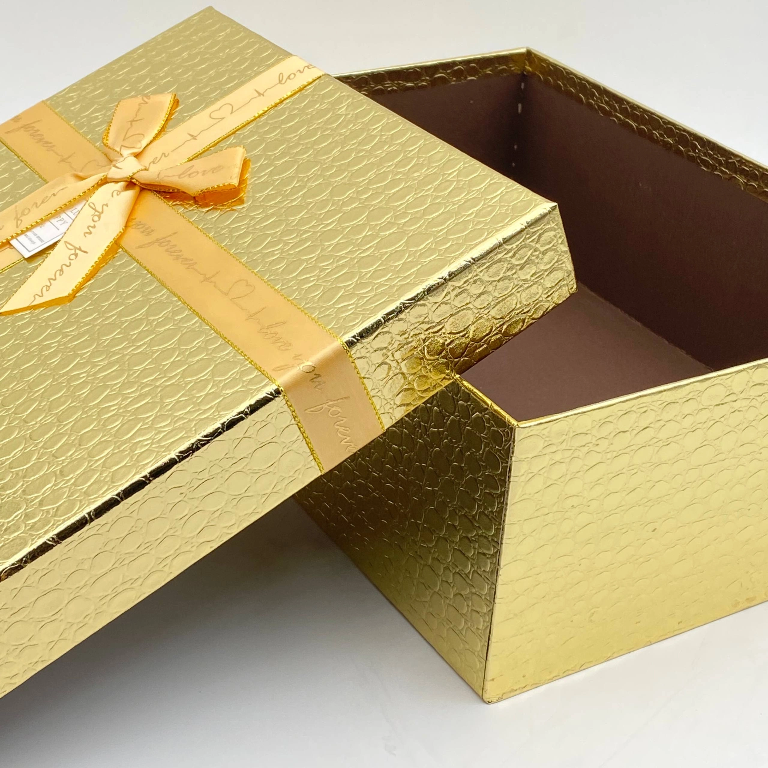 Sovg'a uchun quti sariq, o'rtacha (29 × 21 × 9 sm) arzon