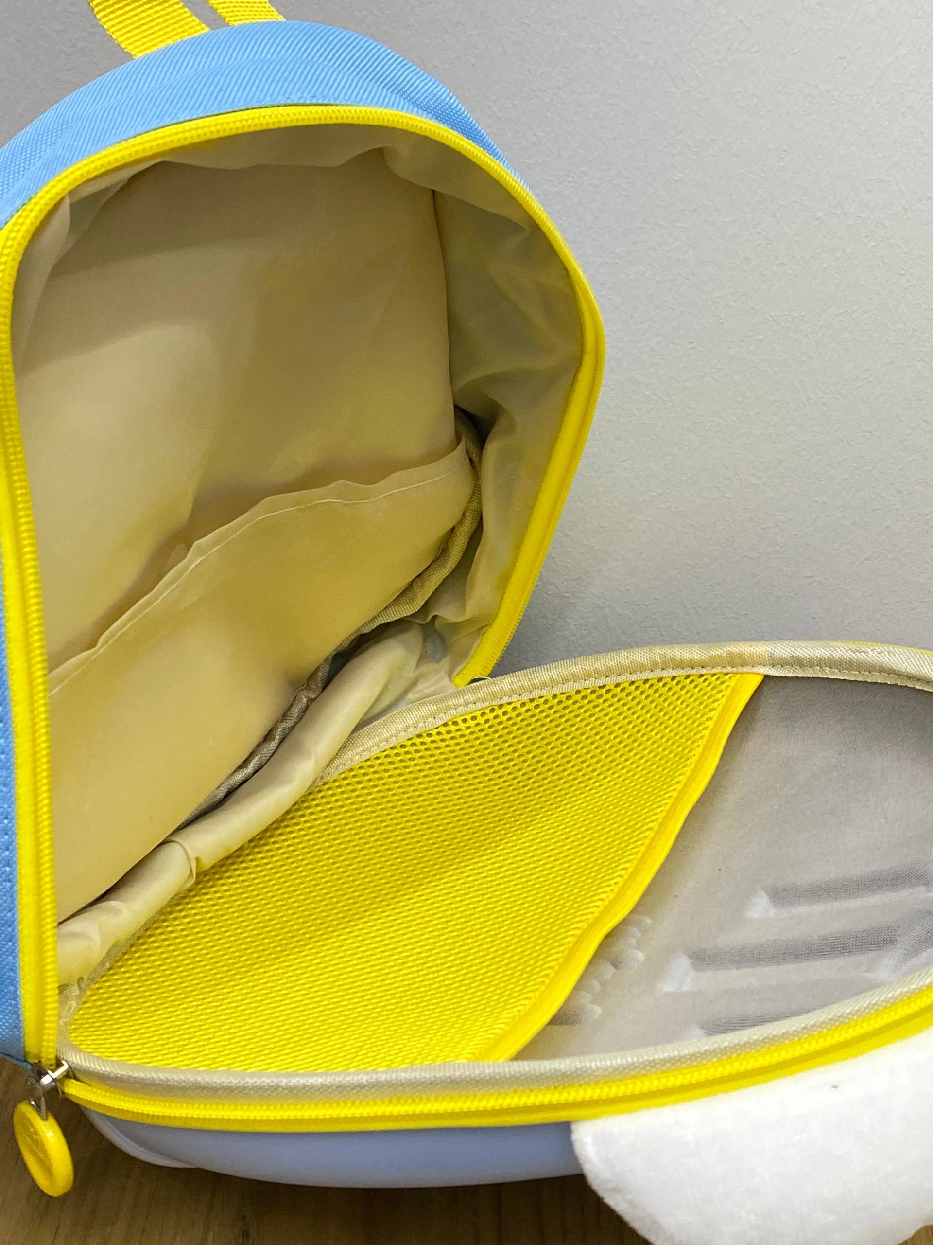 Bolalar ryukzaki  “ Blue Strawberry Dream” onlayn