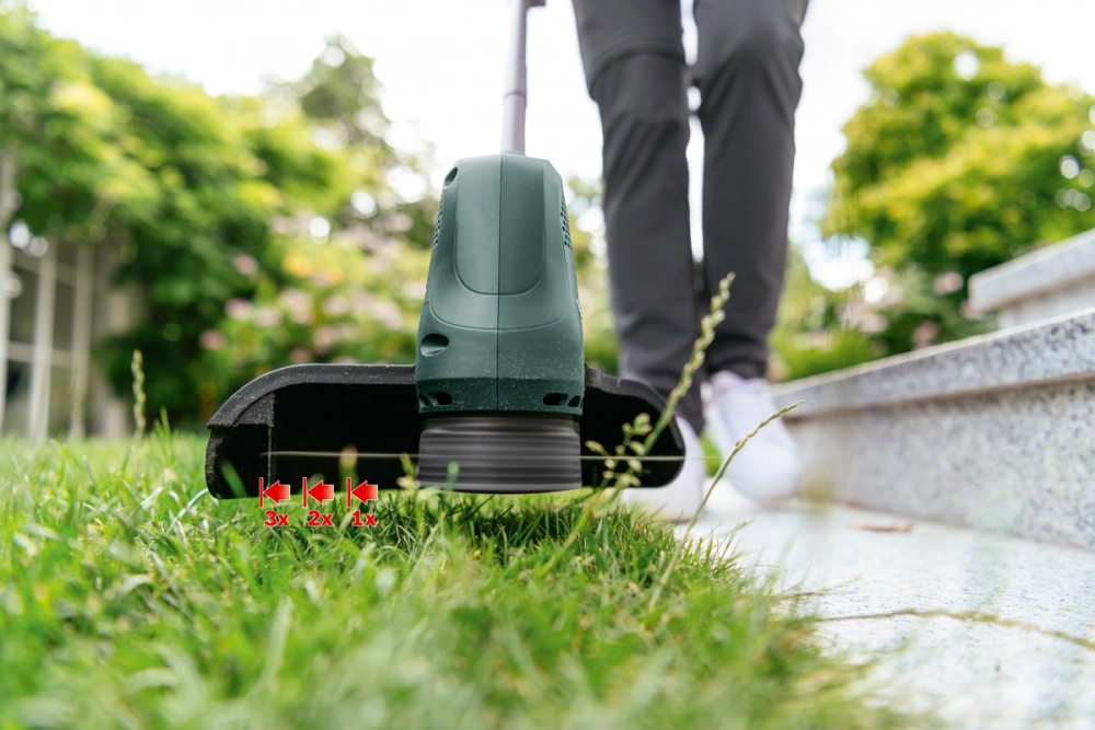 Триммер аккумуляторный BOSCH EasyGrassCut 18-26 онлайн