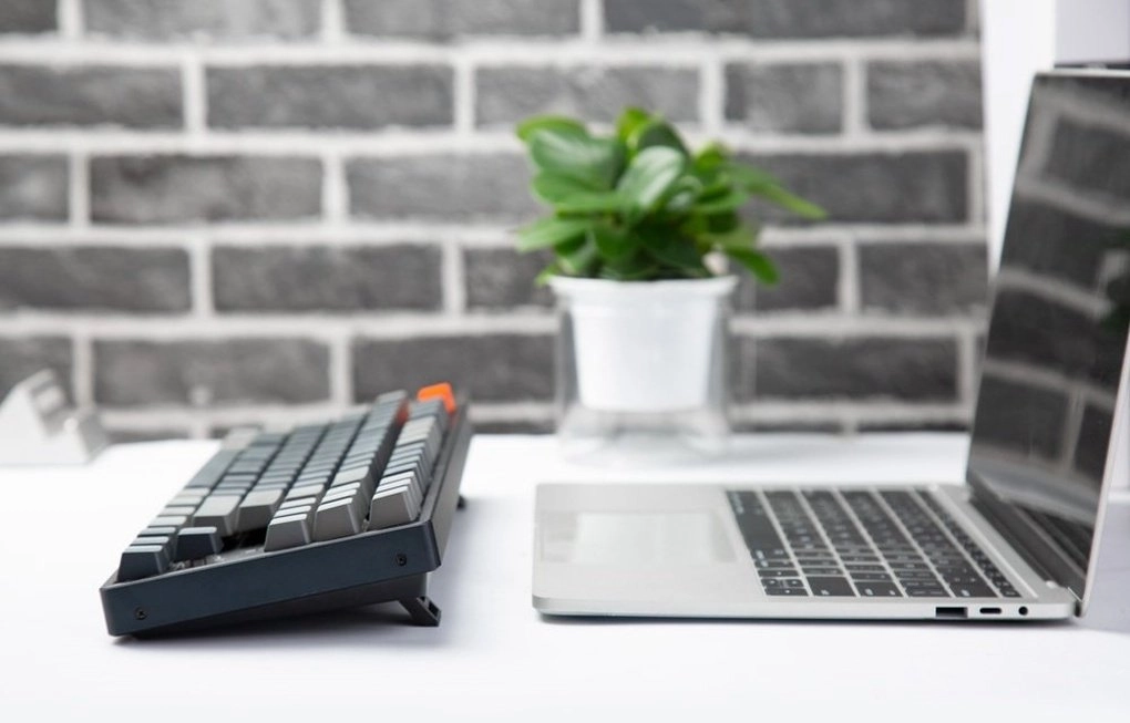 Клавиатура Keychron K8 Aluminum Frame 87 keys, Gateron Red, Hot-Swap, RGB, Black (K8J1_Keychron) onlayn