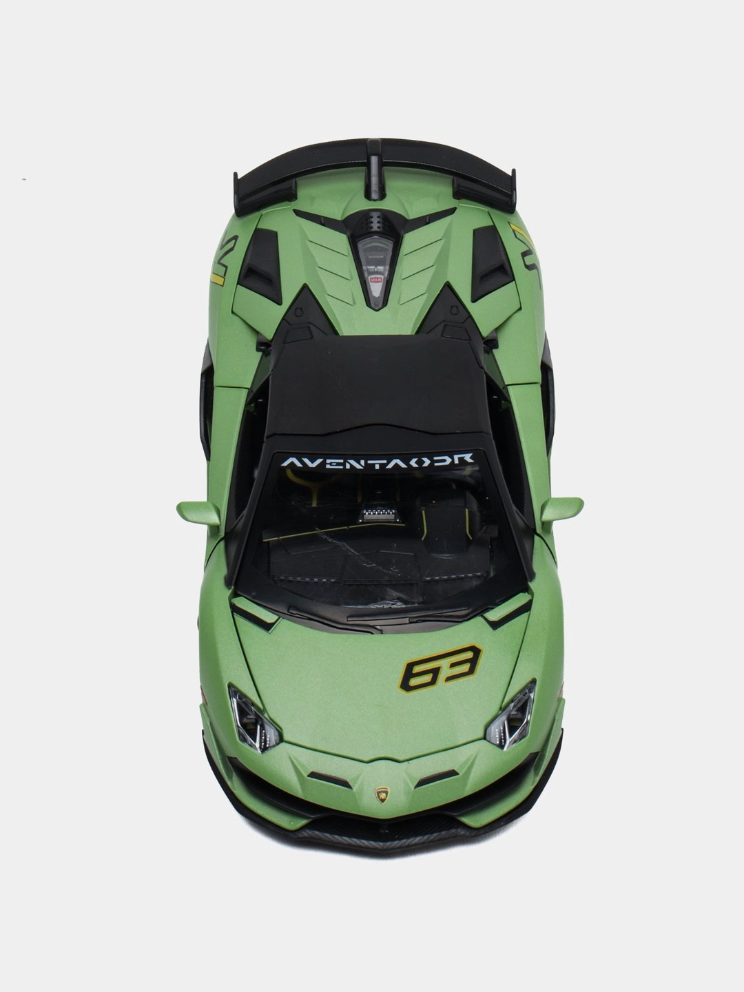 Металлическая коллекционная машинка Lamborghini Aventador SVJ 63 1/24, Green рассрочка
