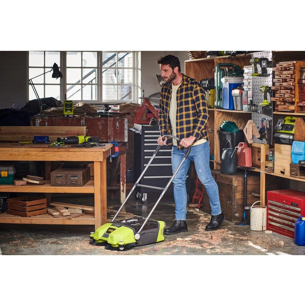 Машина щеточная уборочная Ryobi R18SW3-0 ONE+ (5133004365) недорого