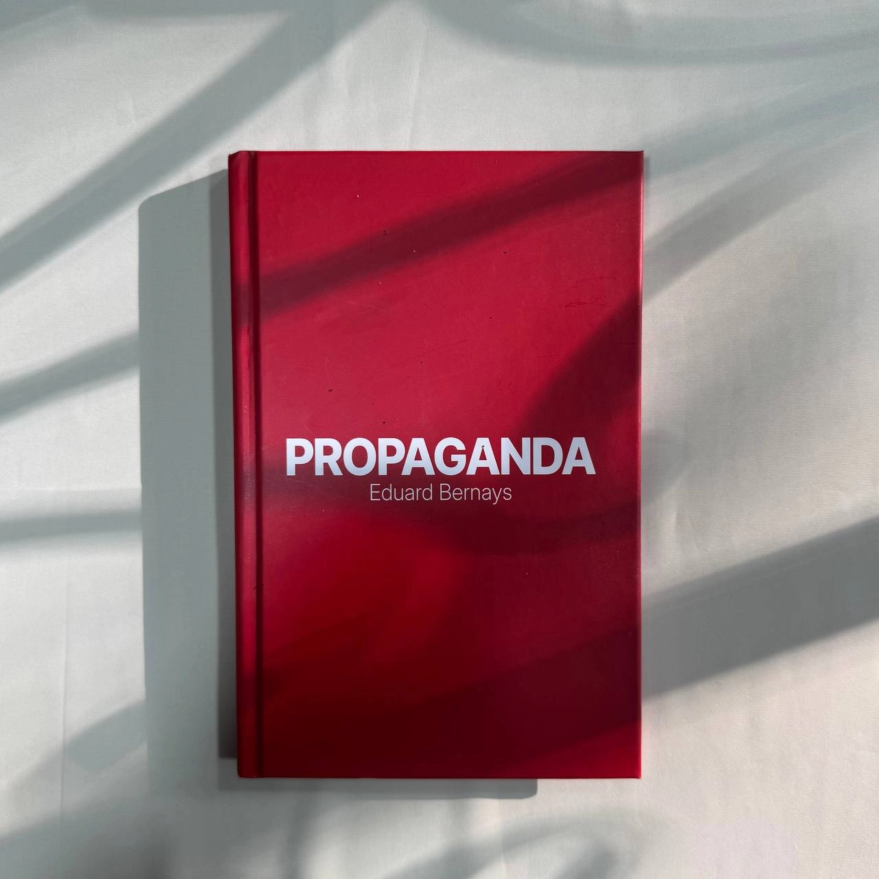 Eduard Bernays. Propaganda sotib olish