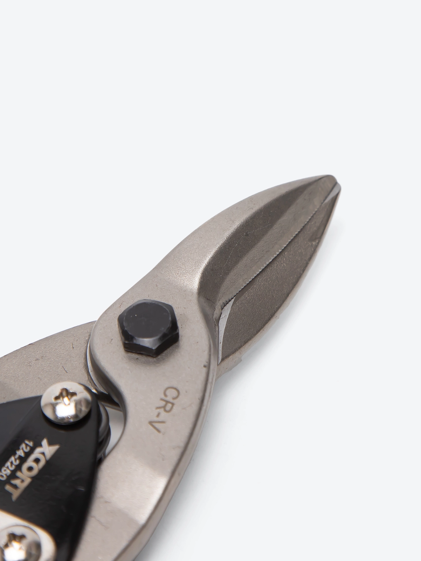 XCORT  XDC -124-2250 metall qaychi O'zbekistonda