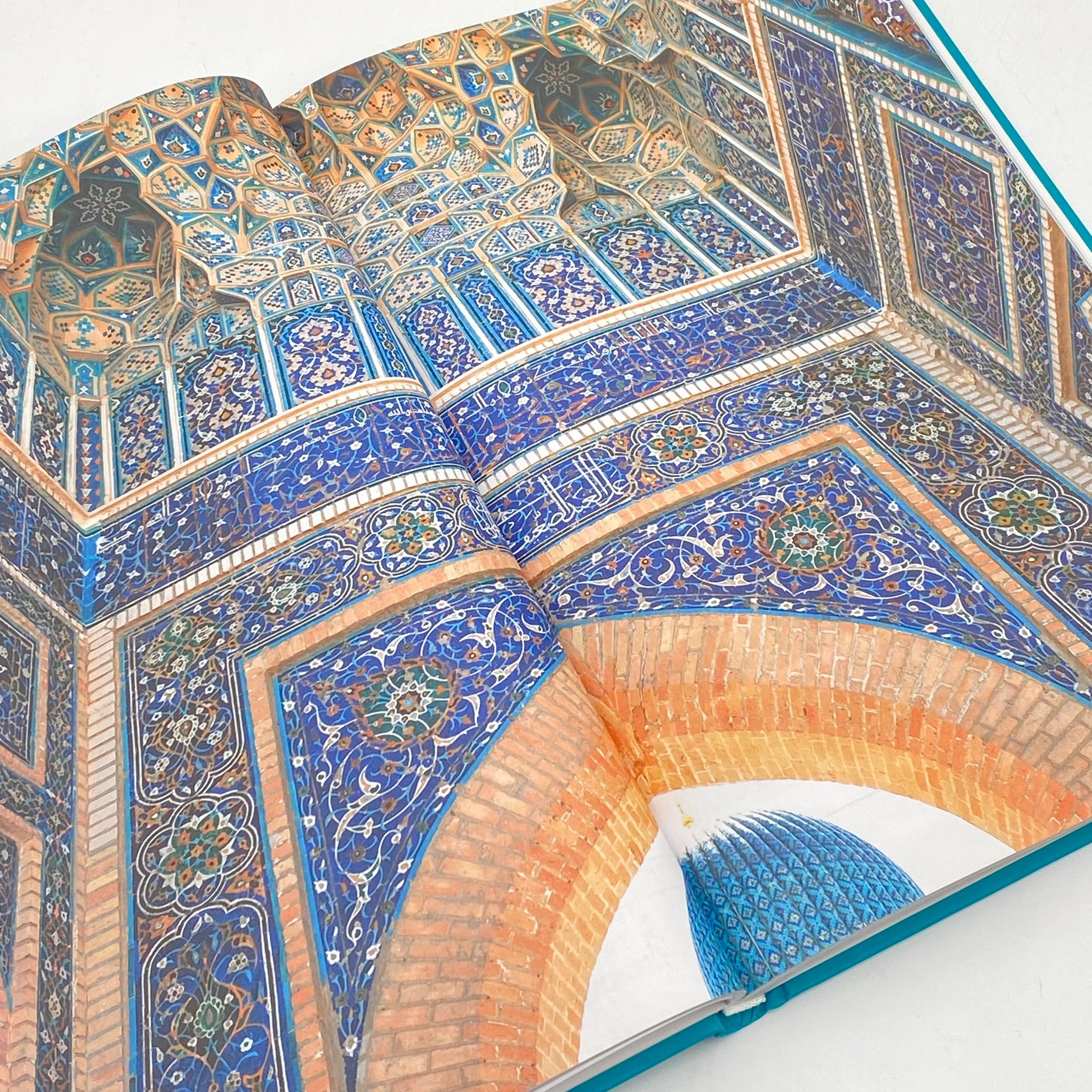 O'zbekiston obidalaridagi bitiklar Samarqand. Amir Temur davri monumental inshootlari  (O'zb-Рус-Eng) arzon