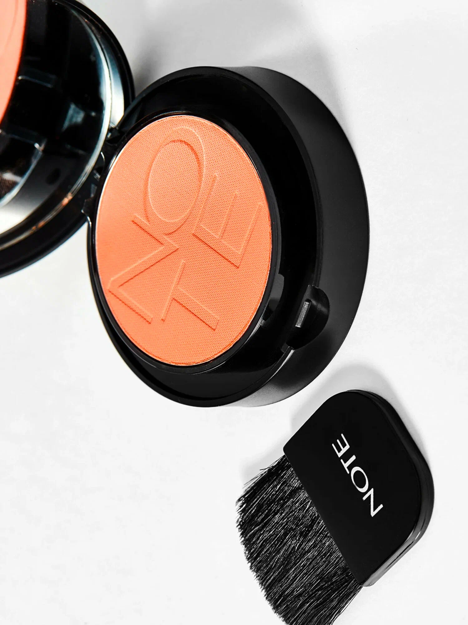 Румяна Note luminous silk compact blusher 04 в Узбекистане