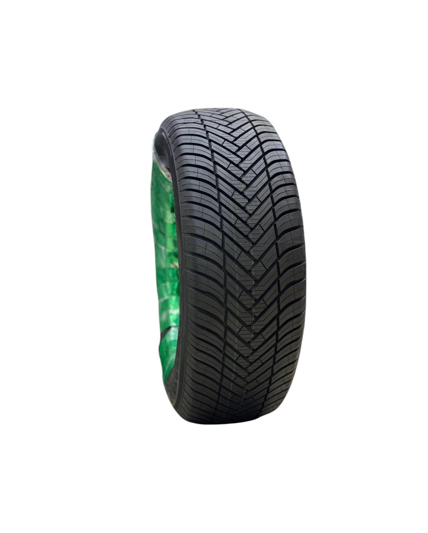 Greentrac Season Master 235/65/17 shinalari sotib olish