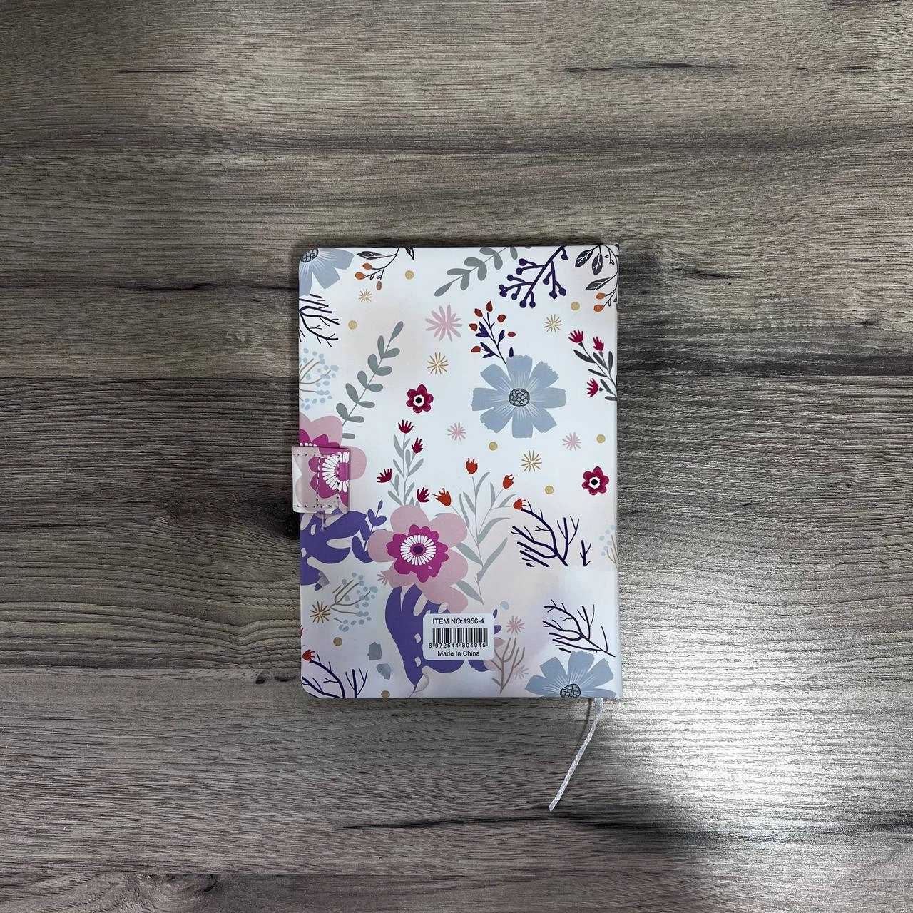 Garden Bunny белый блокнот (224 pages) недорого