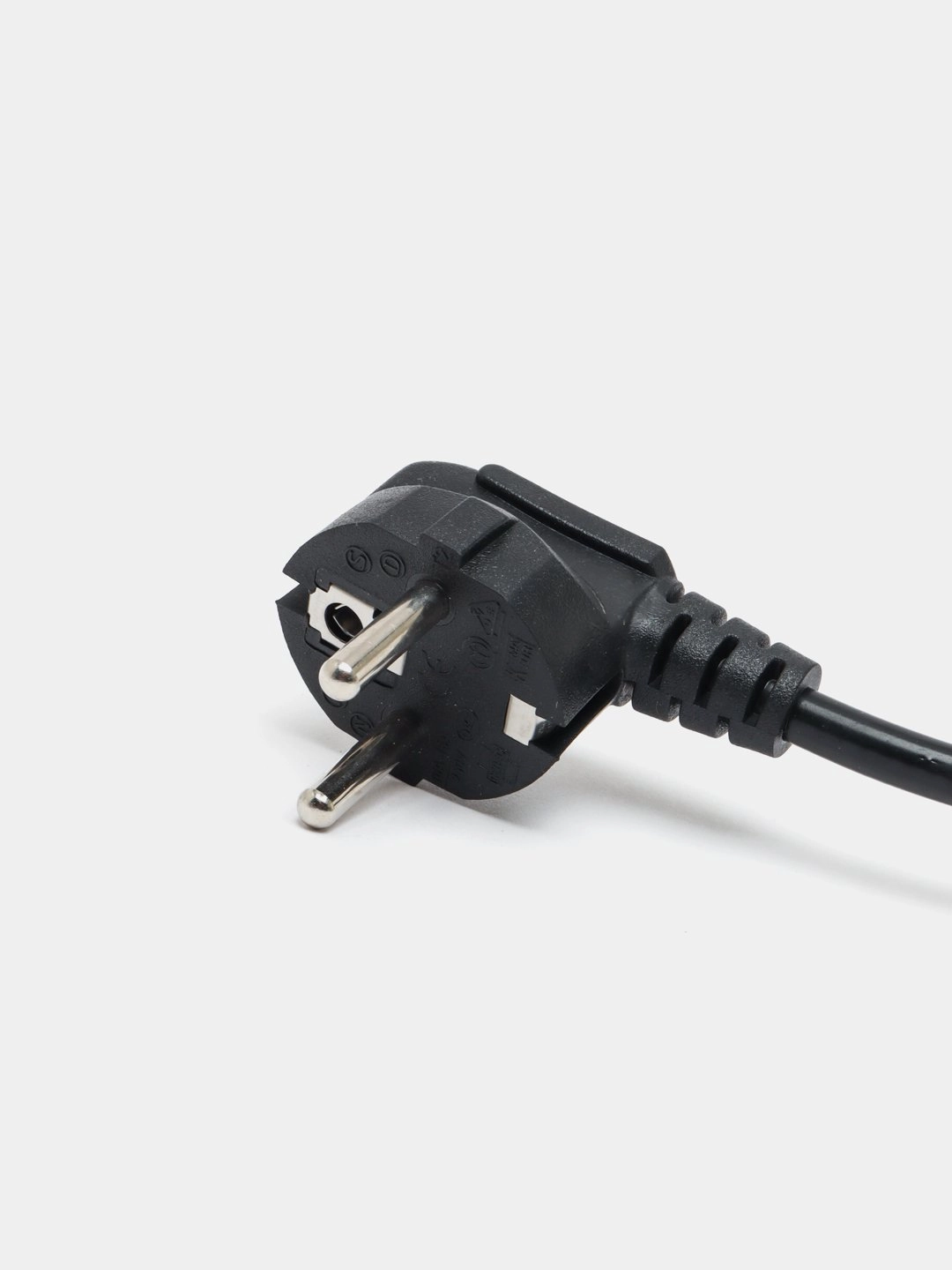 Noutbukning quvvat manbai kabeli arzon