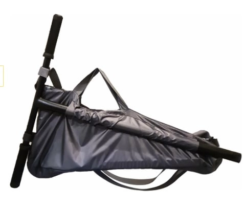 Skuterni ko'tarish va saqlash uchun qora sumka bo'lib to'lash