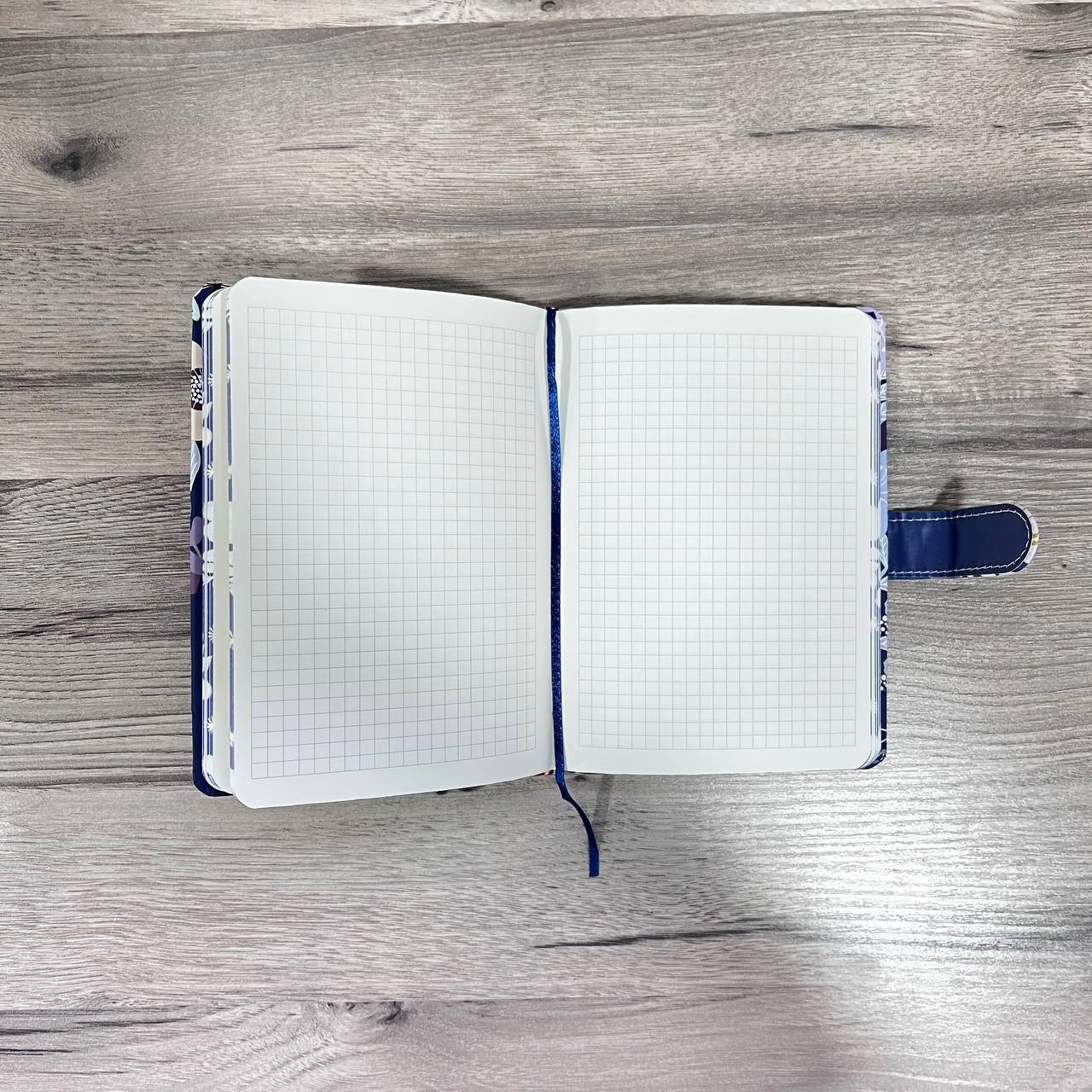 Garden Bunny ko'k yondaftari (224 pages) O'zbekistonda