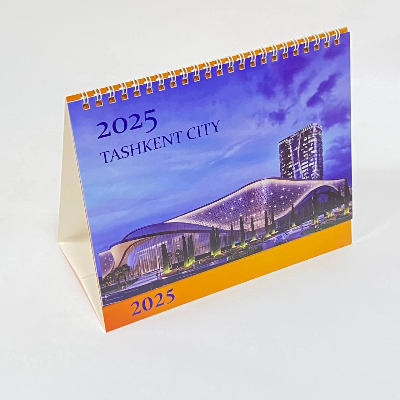 Stol uchun kalendar Tashkent City 2025 sotib olish