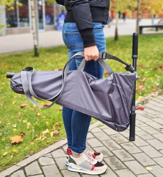 Skuterni ko'tarish va saqlash uchun qora sumka onlayn