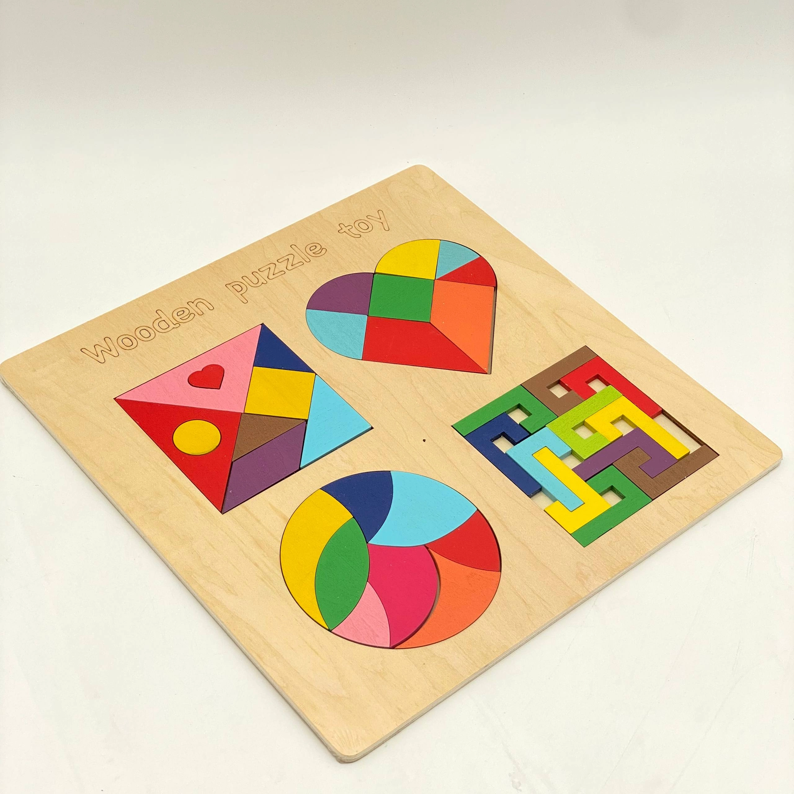 Taxta pazl: Boshqotirmalar va shakllar sotib olish