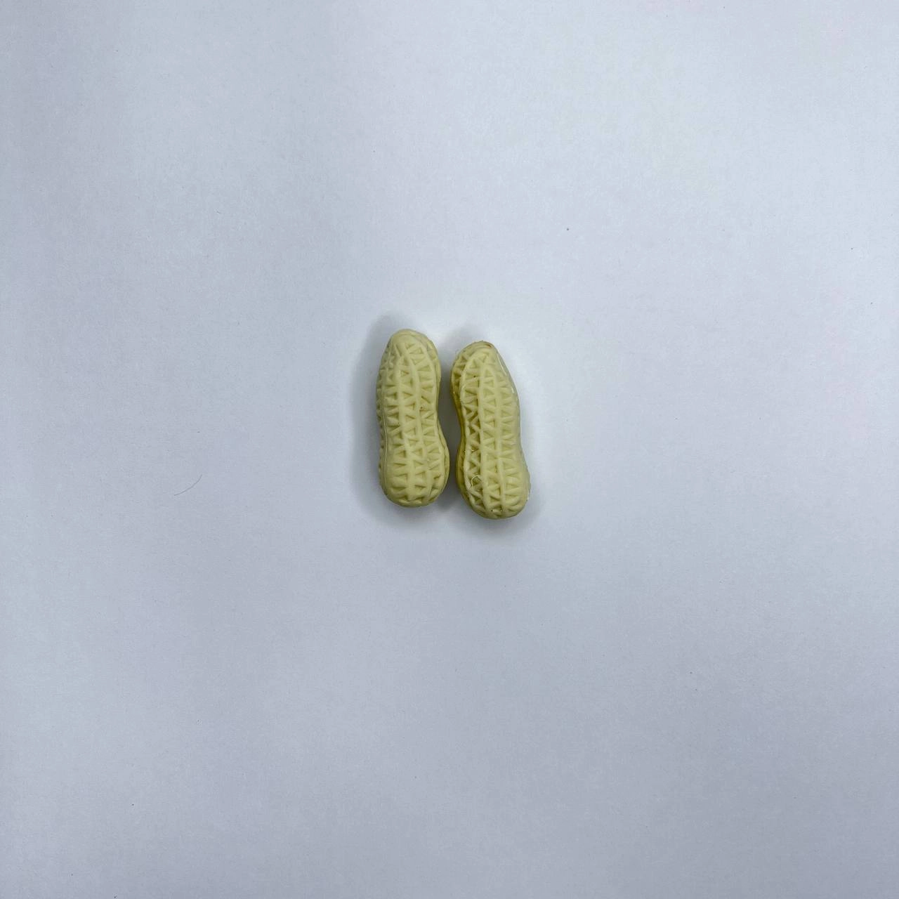 Ластик в виде ореха недорого