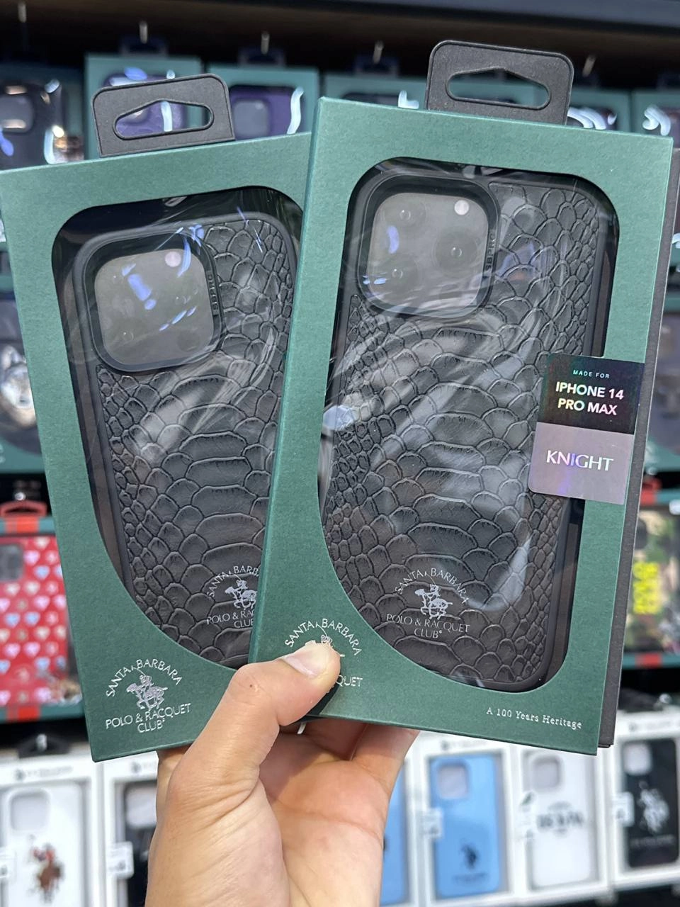 Чехол с вышивкой Santa Barbara Polo Knight для iPhone 14 Pro черный в Узбекистане