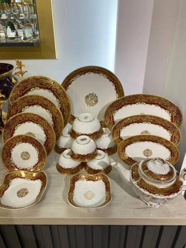 12 kishilik QUEEN chinni terma servizi (qizil, qora, yashil) sotib olish