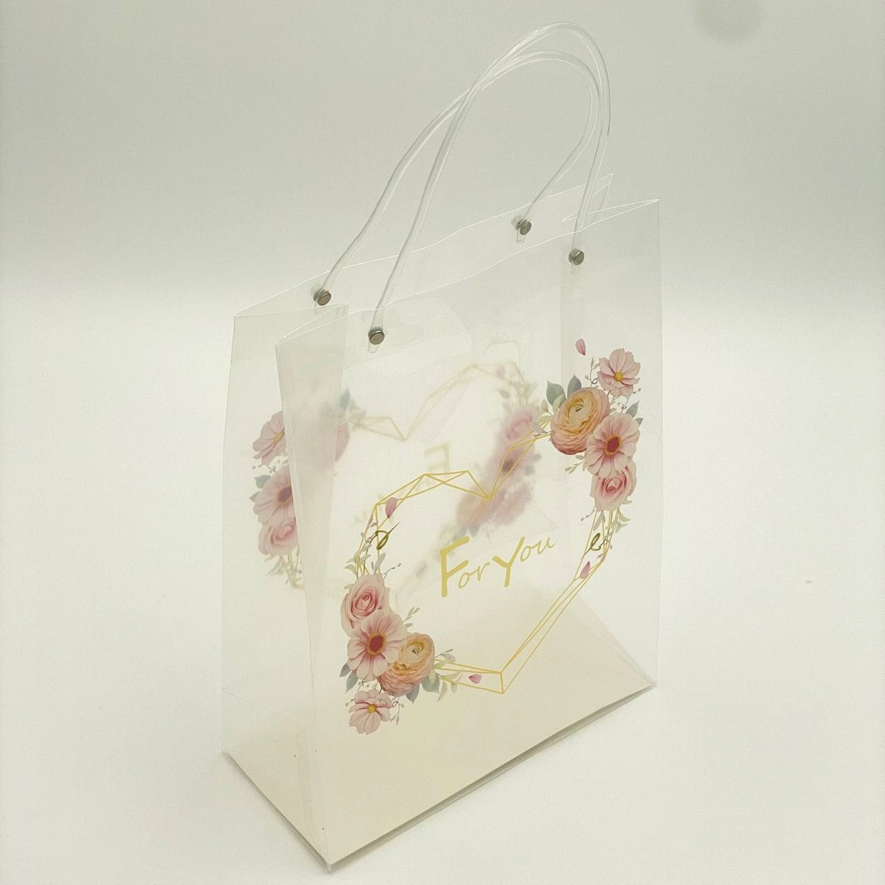 Подарочный пакет «For You» A4, с надписью, 3 цвета - фото №3 Подарочный пакет «For You» A4, с надписью, 3 цвета недорого