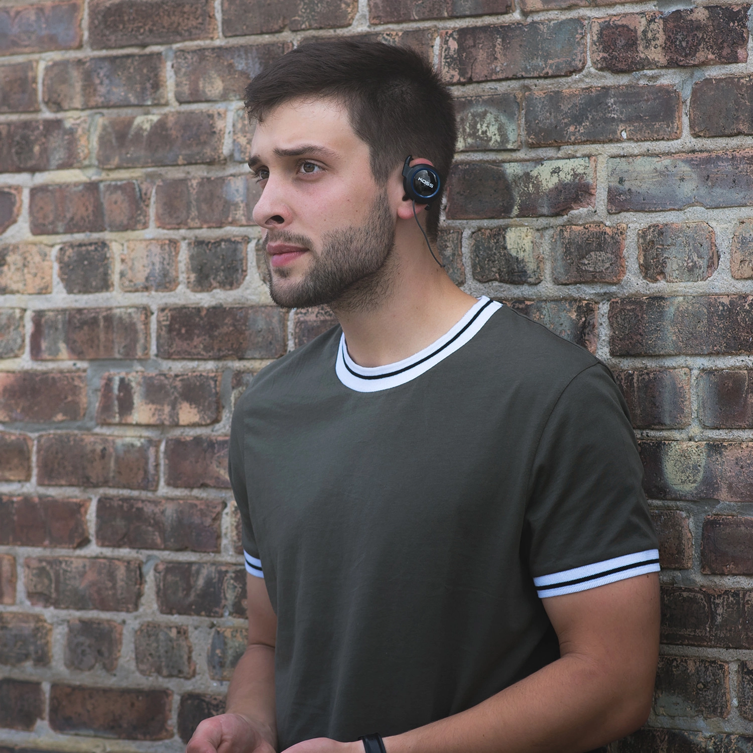 Koss BT221i RW V3 simsiz quloqchini narxi