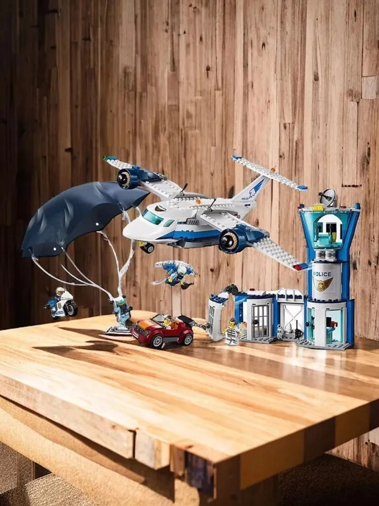 Konstruktоr &ldquo;Havo politsiyasi aviabazasi&rdquo; onlayn