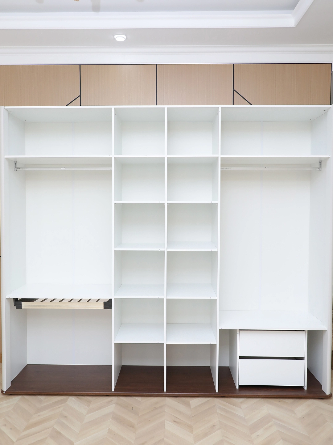 Belajio 6D yotoq garniturasi yetkazib berish