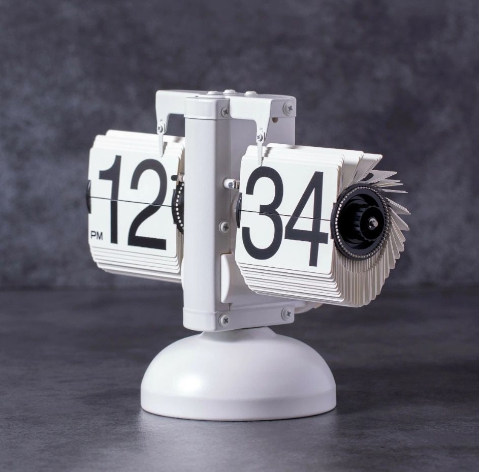 Классические перекидные часы Flip Matt ST0356 (White) рассрочка