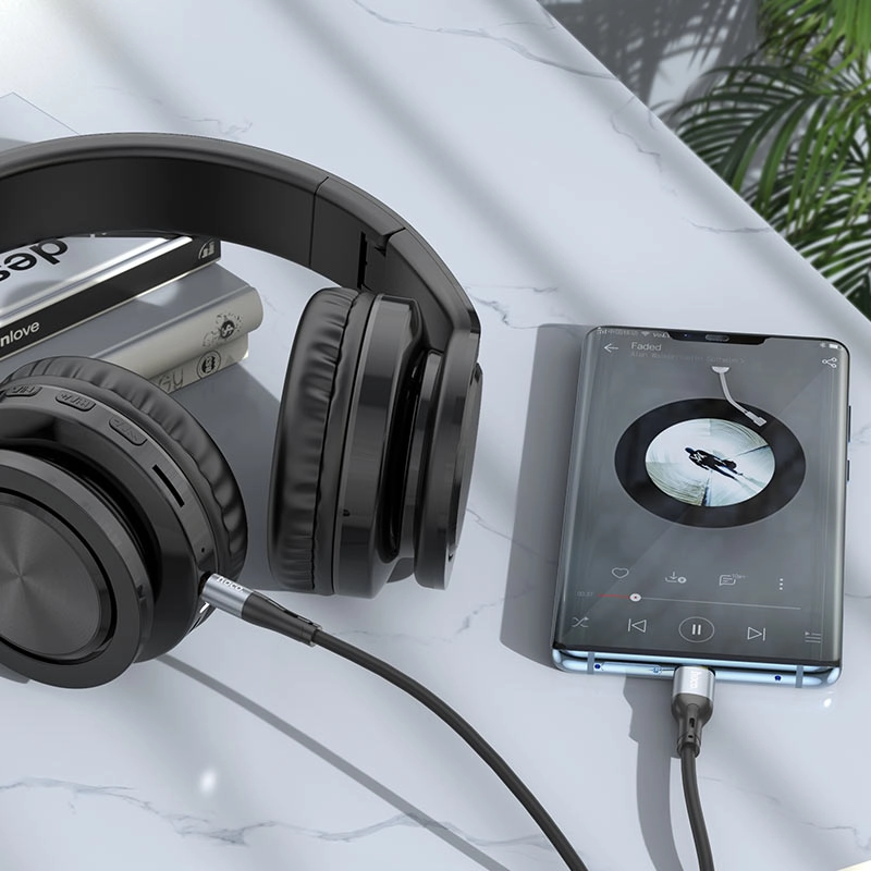 Кабель Hoco UPA22 AUX 3.5mm Jack to type-C 1м в Узбекистане