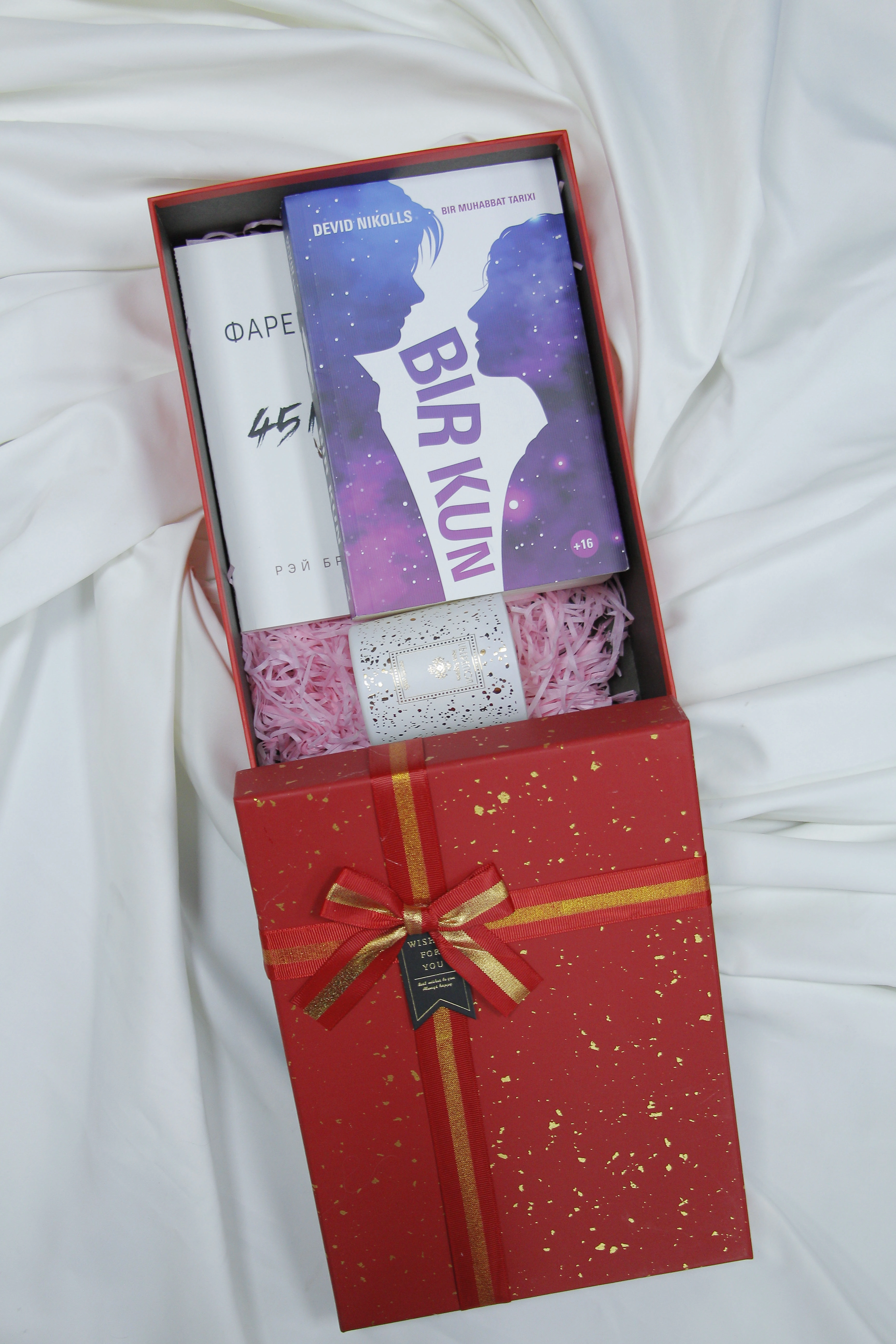 Совға учун тўплам. Ажойиб нарх ва етказиб бериш бепул. (289.000º, Хушбўй шам, Совғабоп қути) недорого