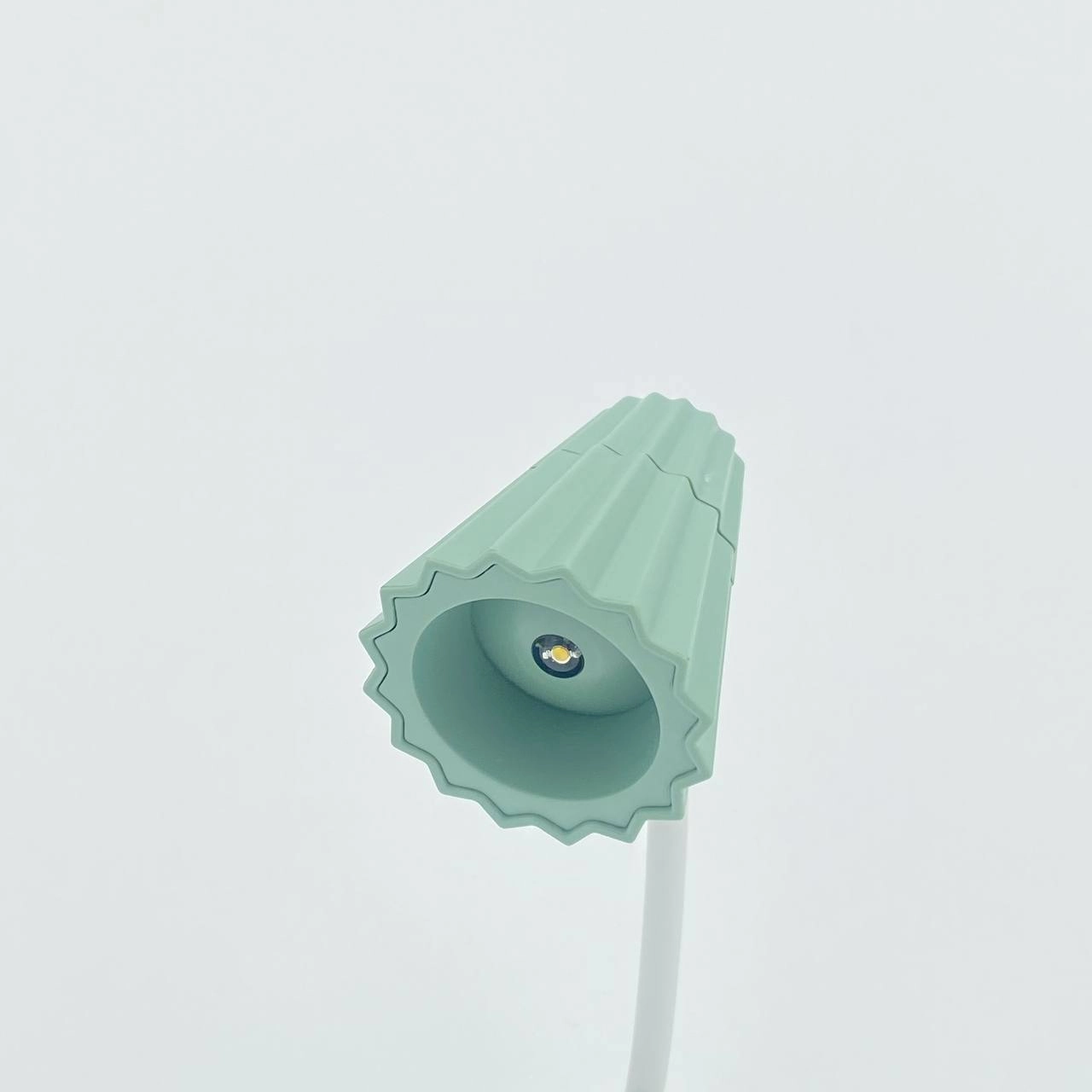 Настольная лампа "Mini Desk Lamp" SY618A Зеленый недорого