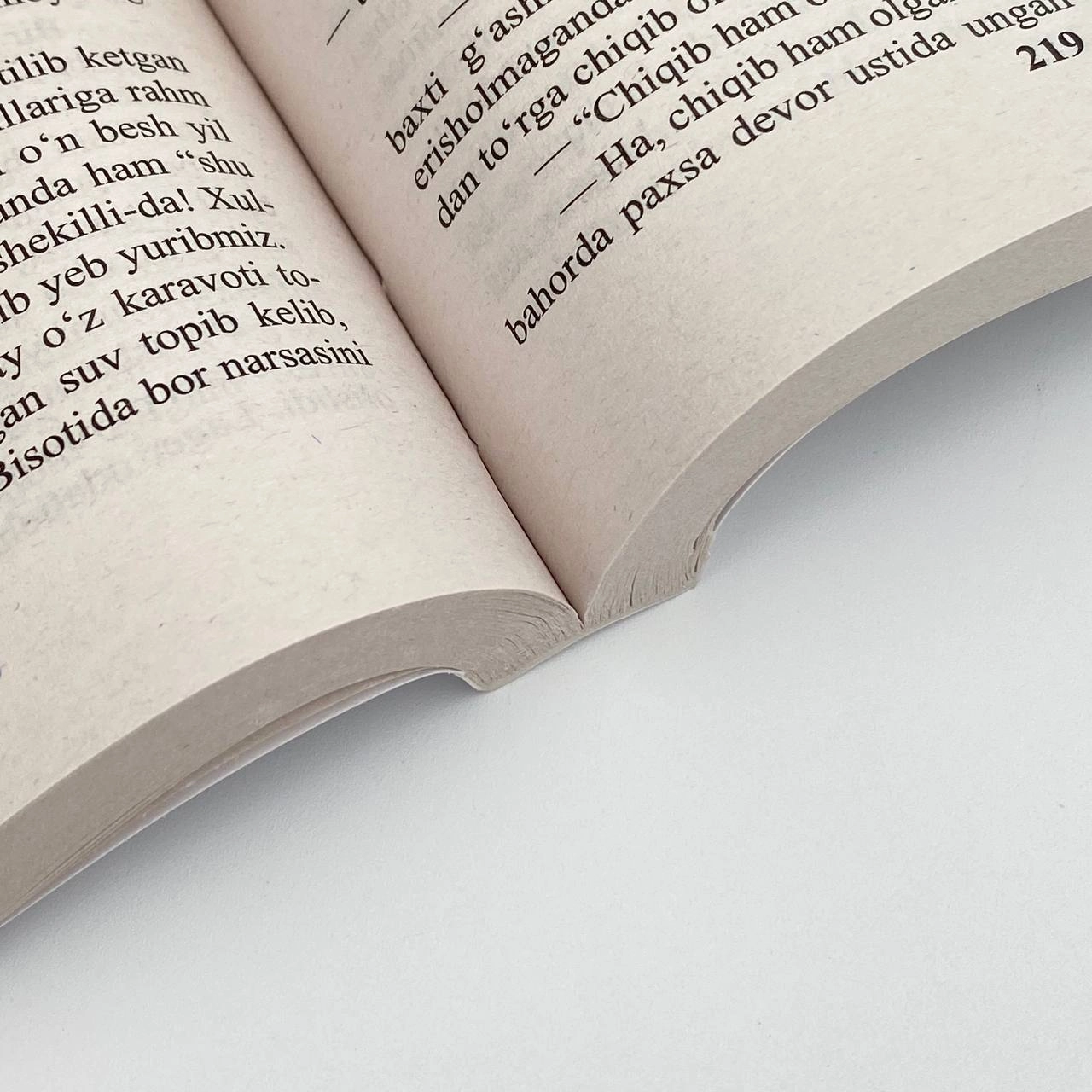 Shuhrat: Oltin Zanglamas (Zukko kitobxon) O'zbekistonda